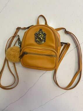 Harry Potter Hufflepuff Mini Backpack with Pom-Pom Charm- like new!